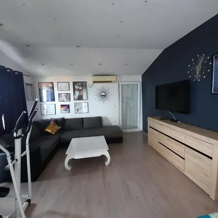 Apartament Cador